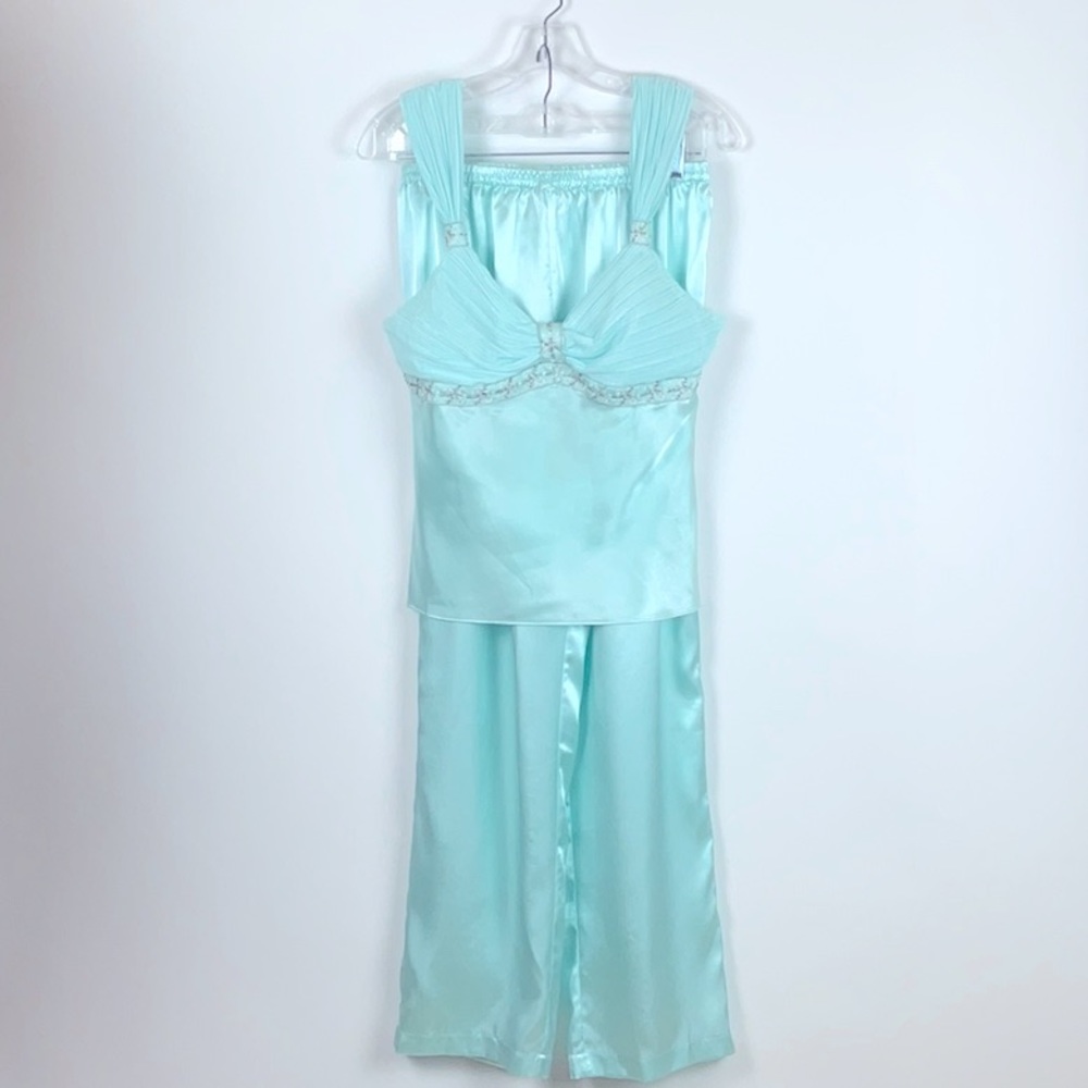 Madison Studio sleepwear size Medium
